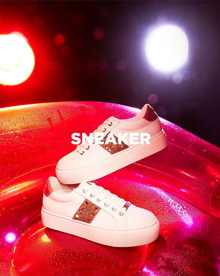 Sneakers Gift Guide Banner