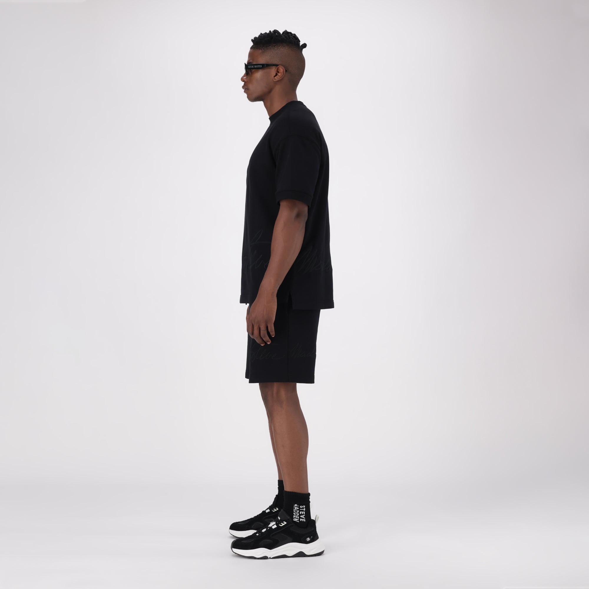 TOFE BLACK JOGGER SHORTS - view 3