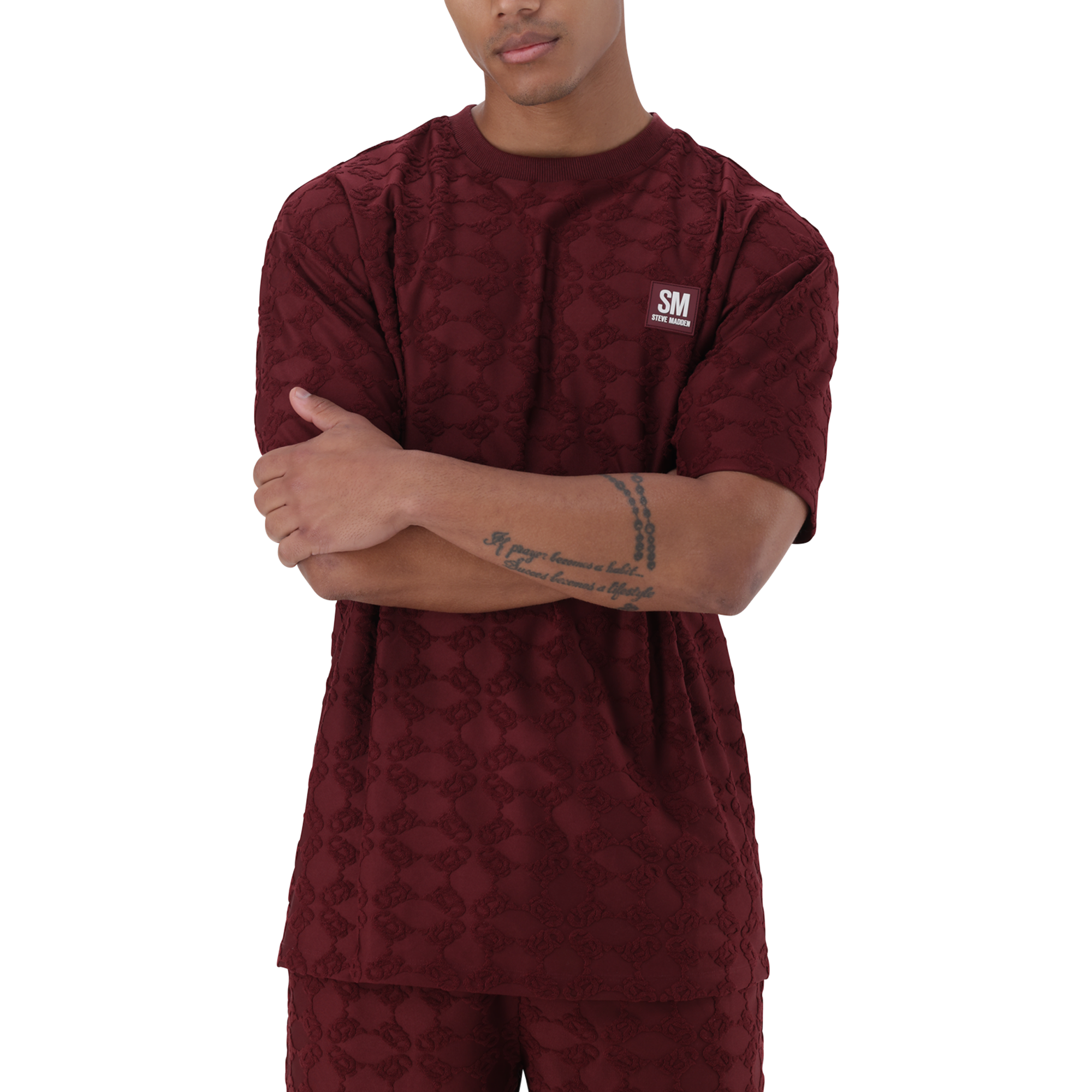 BRAN BURGUNDY EMBOSSED T-SHIRT