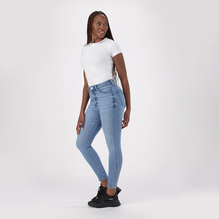 ZOE CONTOUR CURVY MID WASH SKINNY - view 4