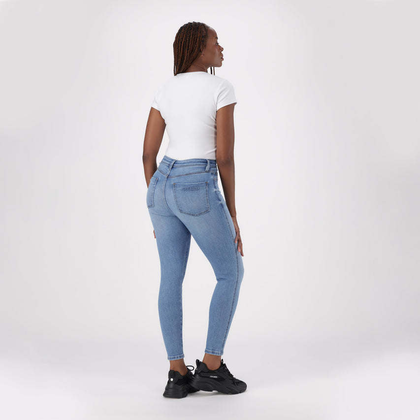 ZOE CONTOUR CURVY MID WASH SKINNY - view 5