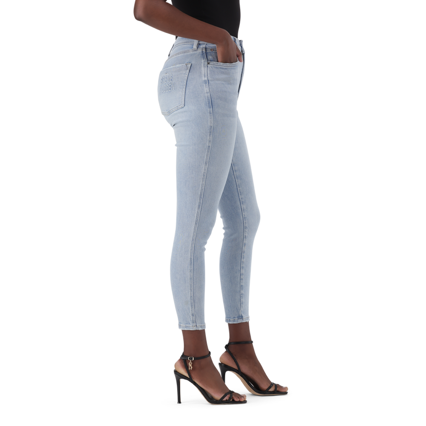 ZOE CONTOUR CURVY LIGHT WASH SKINNY