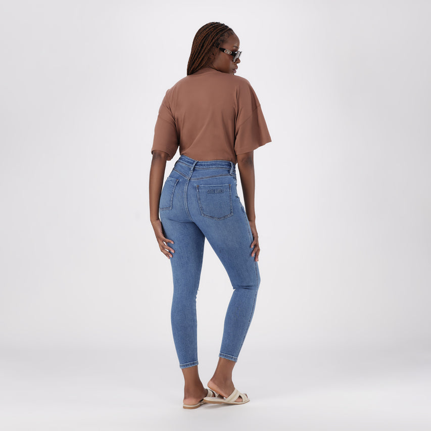 ZOE CONTOUR CURVY MID WASH SKINNY - view 5