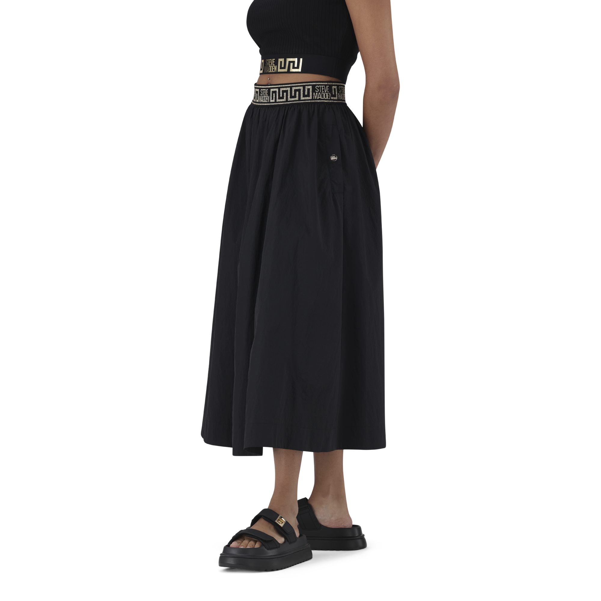 FAE BLACK FLARE SKIRT