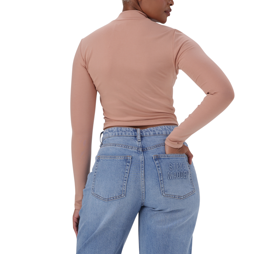 ADDILYN BISCUIT TURTLE NECK TOP