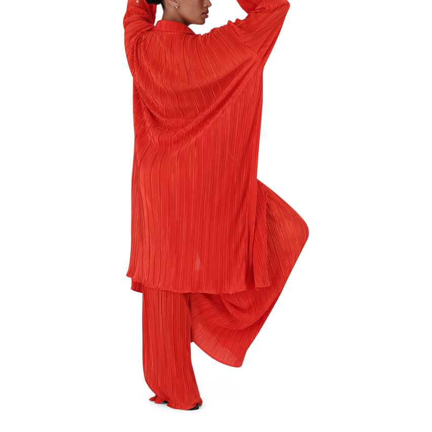 YUNA RED YOGA SHIRT