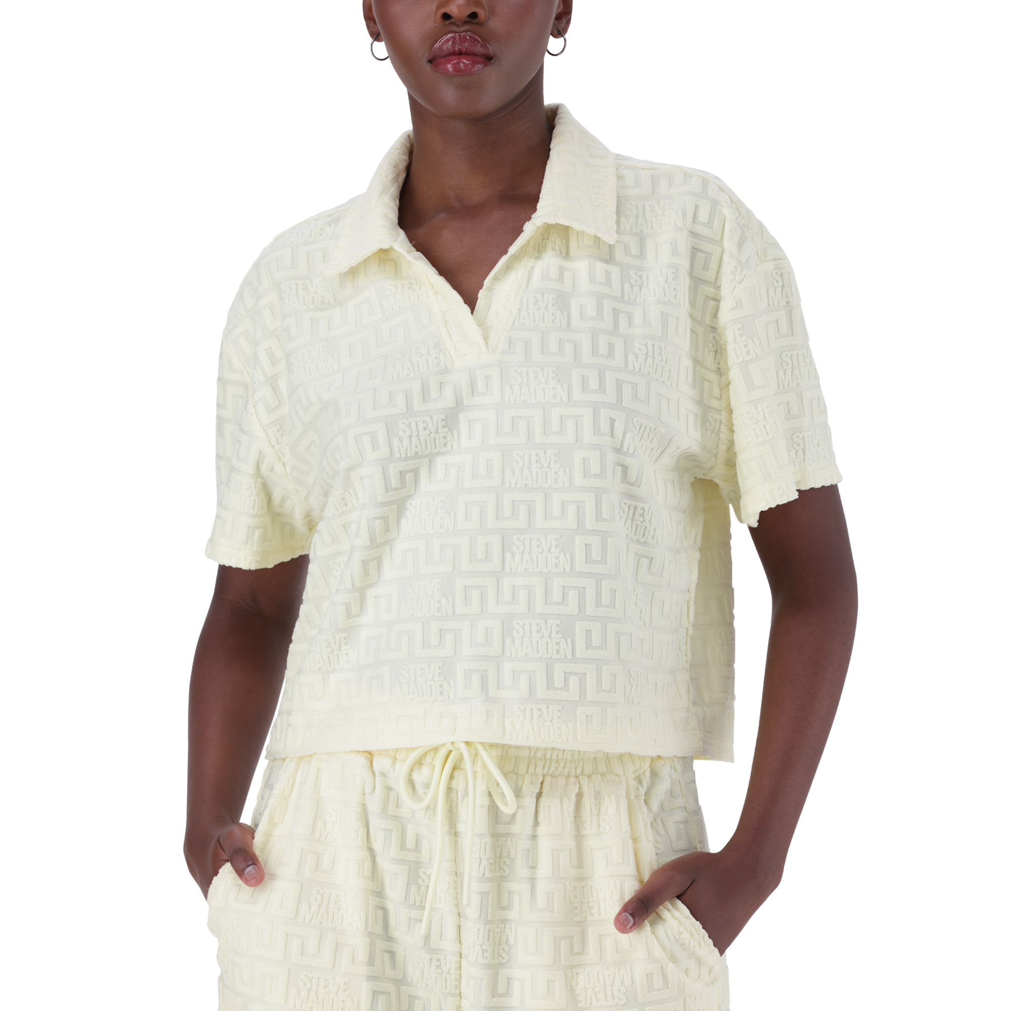 TESSA LEMON EMBOSSED LOGO TOP WITH COLLAR