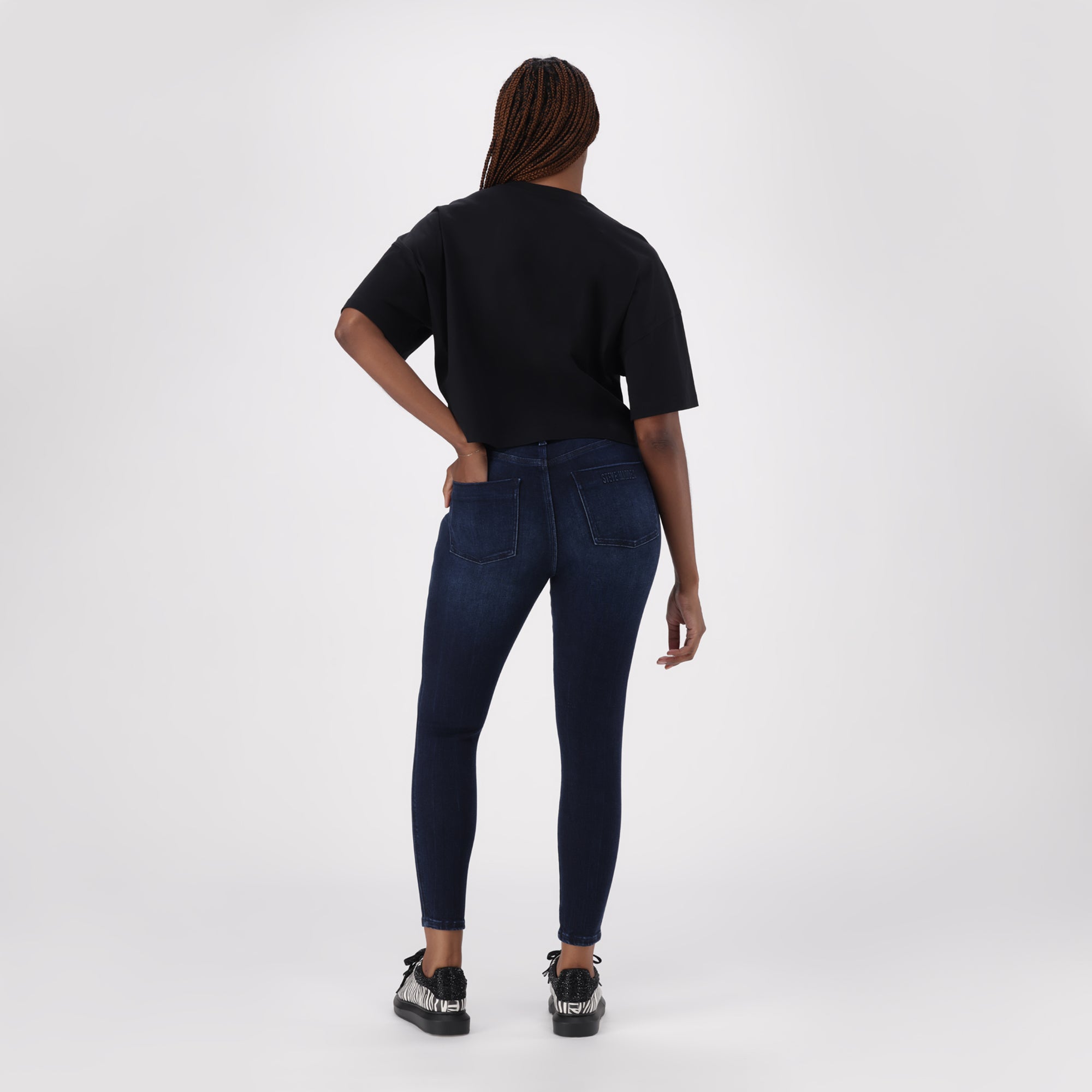 PENELOPE BLACK BOXY T-SHIRT - view 4