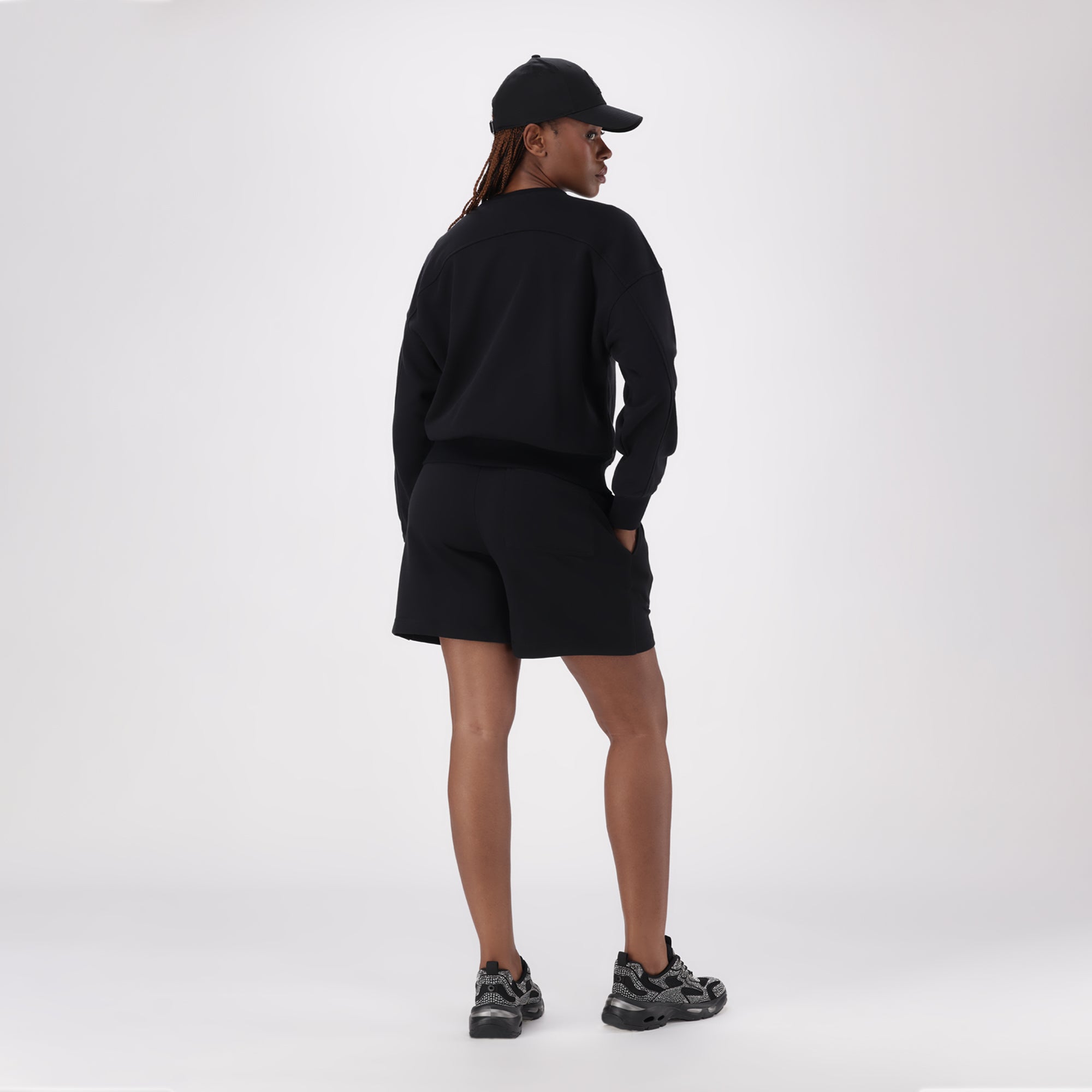 CHARLOTTE BLACK CREW NECK SWEAT - view 5